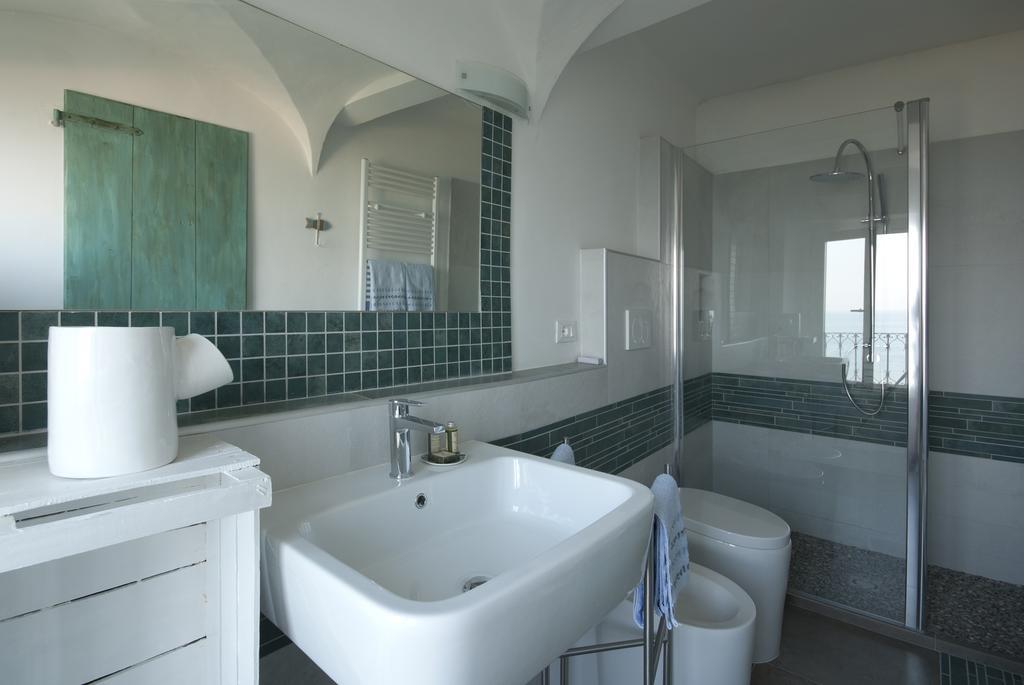 B&B Tre Finestre Sul Mare Grottammare Szoba fotó